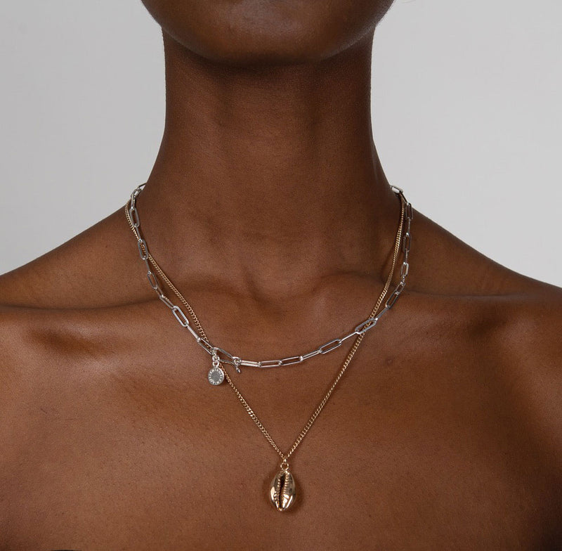 Lady Shell Necklace Gold